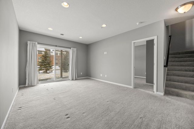 4375 Corn Silk Court, Woodbury, MN 55129