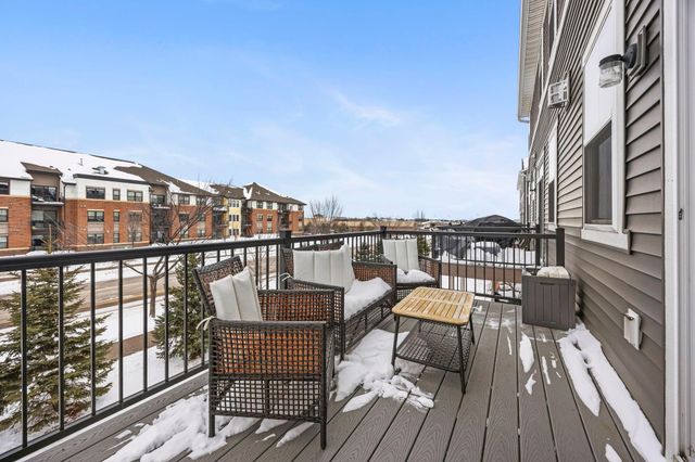 4375 Corn Silk Court, Woodbury, MN 55129