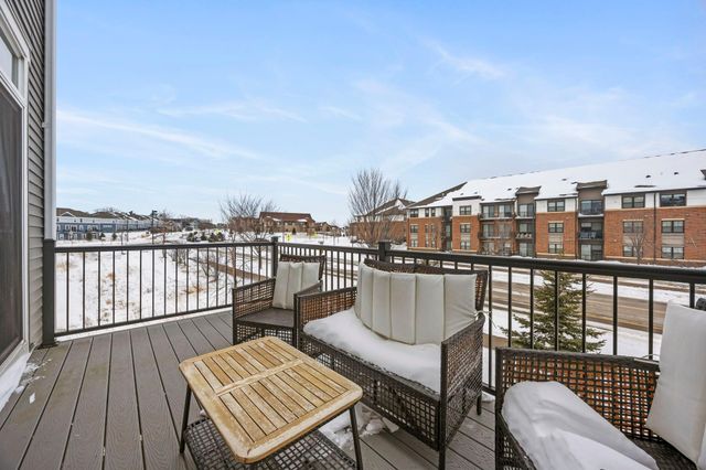 4375 Corn Silk Court, Woodbury, MN 55129