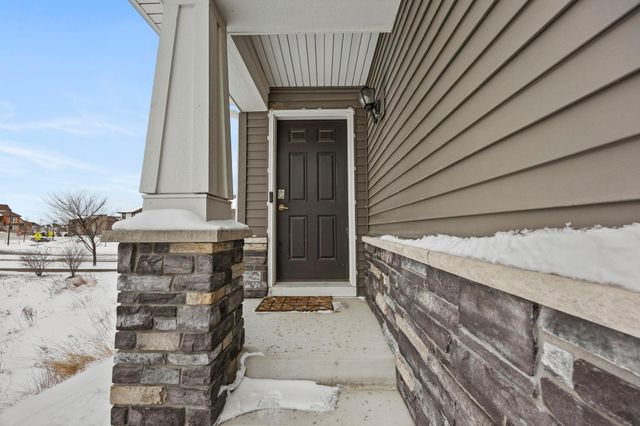 4375 Corn Silk Court, Woodbury, MN 55129