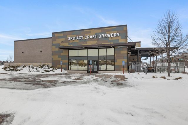 4375 Corn Silk Court, Woodbury, MN 55129