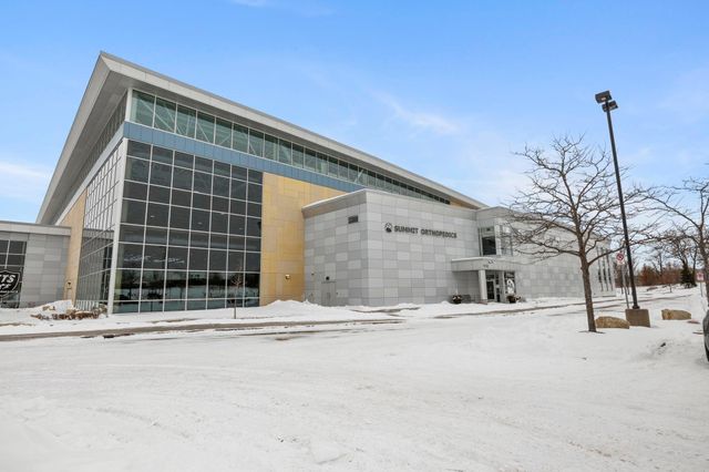 4375 Corn Silk Court, Woodbury, MN 55129