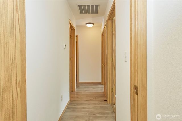 6804 E 132nd Street Ct, Puyallup, WA 98373