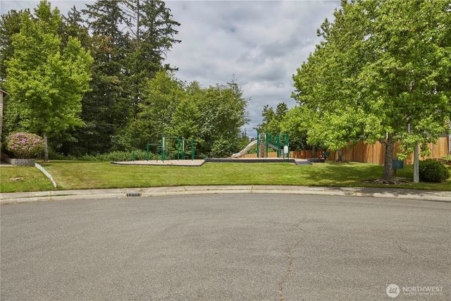 6804 E 132nd Street Ct, Puyallup, WA 98373