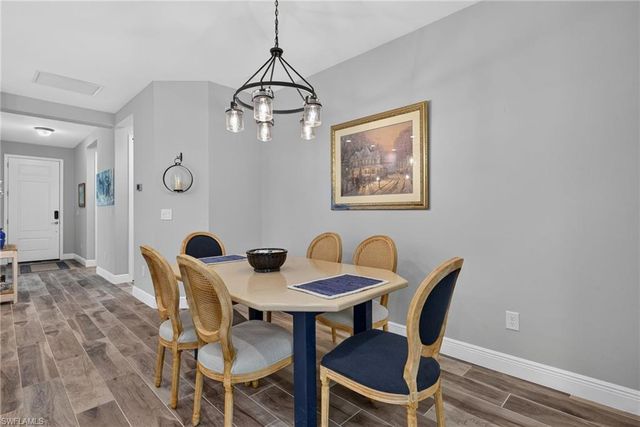 2183 Marquesa CIR, Naples, FL 34112