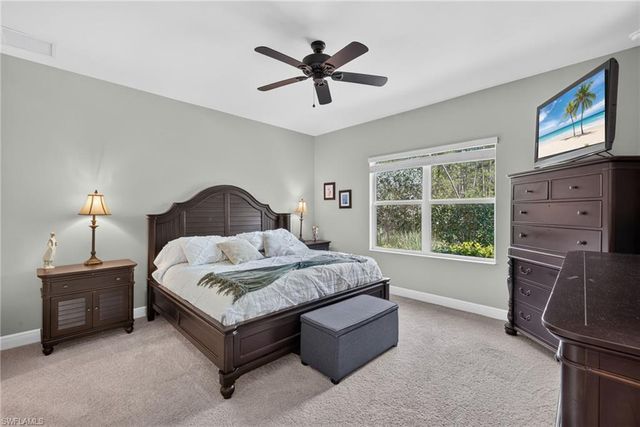2183 Marquesa CIR, Naples, FL 34112