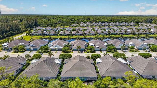 2183 Marquesa CIR, Naples, FL 34112