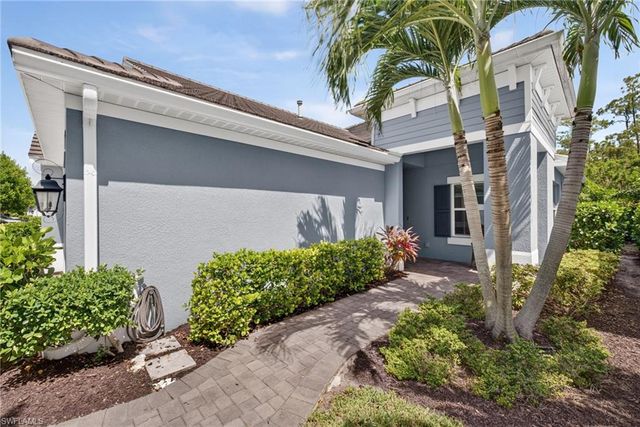 2183 Marquesa CIR, Naples, FL 34112