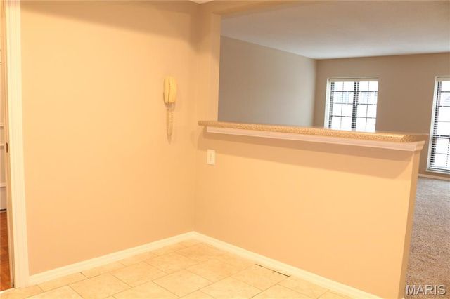 927 Claytonbrook Drive 3, Ballwin, MO 63011