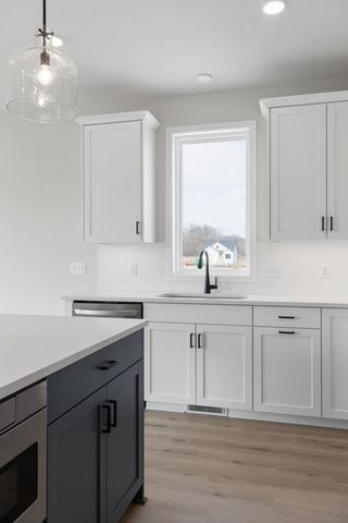 10926 37th Street N, Lake Elmo, MN 55042