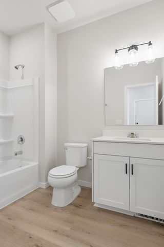 10926 37th Street N, Lake Elmo, MN 55042