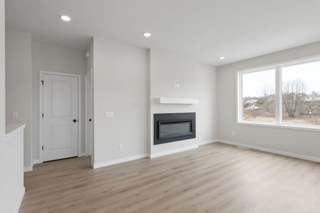 10926 37th Street N, Lake Elmo, MN 55042