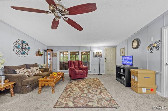 819 Horizon Lane, Fenton, MO 63026