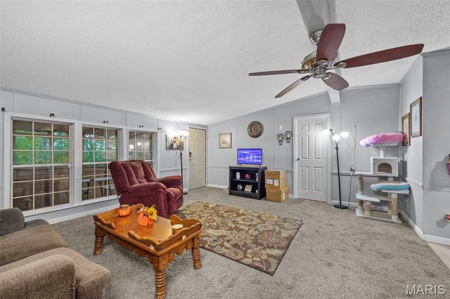 819 Horizon Lane, Fenton, MO 63026