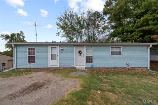 819 Horizon Lane, Fenton, MO 63026