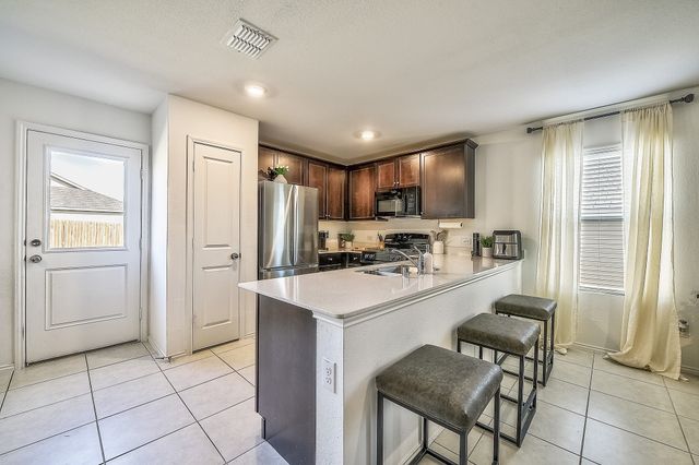 336 Dry Canyon Way, Fort Worth, TX 76052
