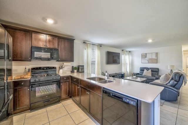 336 Dry Canyon Way, Fort Worth, TX 76052