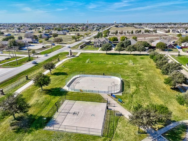 336 Dry Canyon Way, Fort Worth, TX 76052