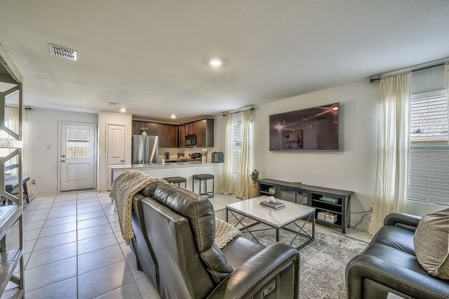336 Dry Canyon Way, Fort Worth, TX 76052