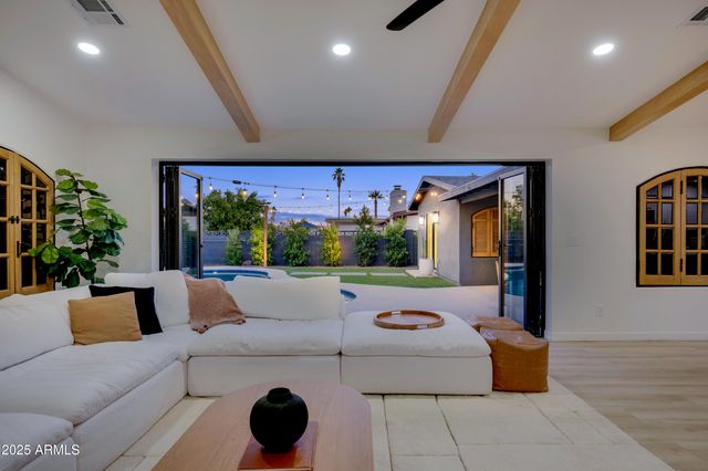 3005 N 81ST Place, Scottsdale, AZ 85251