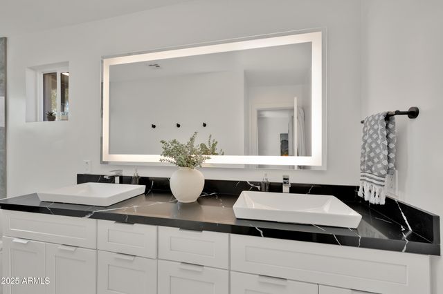 3005 N 81ST Place, Scottsdale, AZ 85251