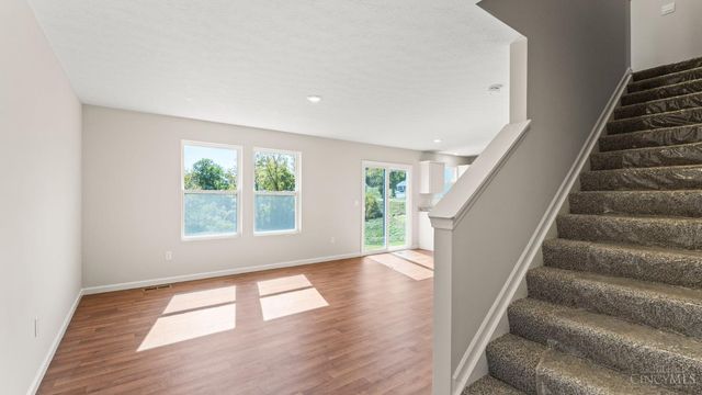 102 Woodcreek Lane, New Richmond, OH 45157