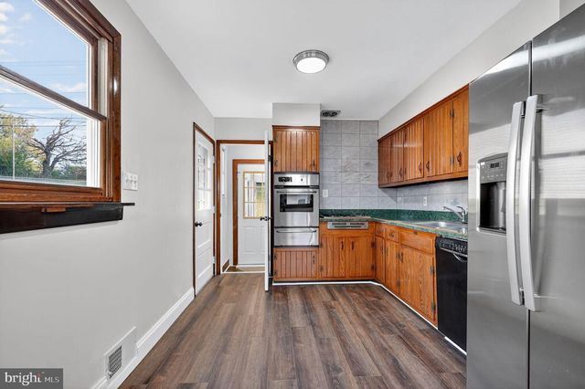 1611 TIEMAN DR, Glen Burnie, MD 21061