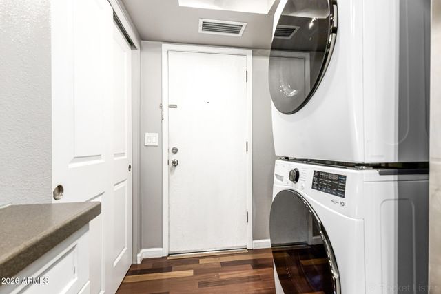 1101 E NORTH Lane 2, Phoenix, AZ 85020