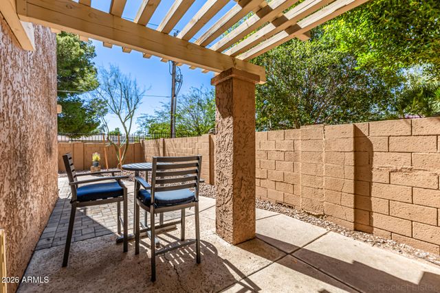 1101 E NORTH Lane 2, Phoenix, AZ 85020