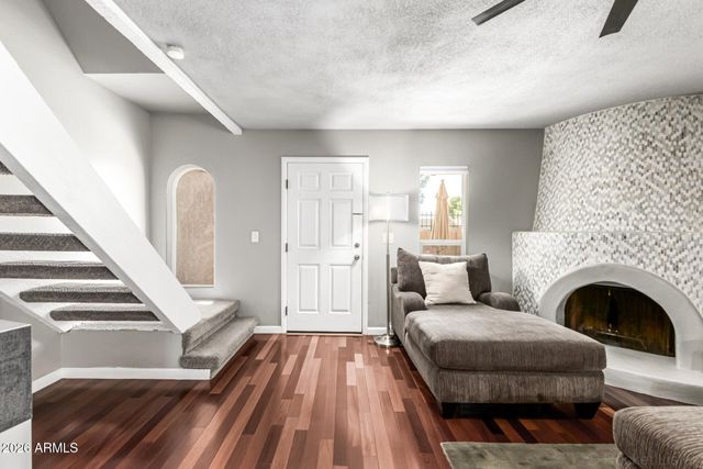 1101 E NORTH Lane 2, Phoenix, AZ 85020