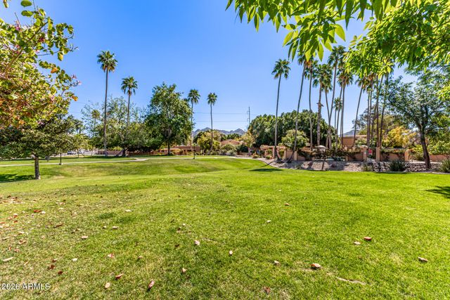 1101 E NORTH Lane 2, Phoenix, AZ 85020