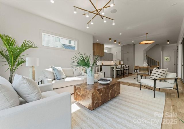 721 Charles Avenue, Charlotte, NC 28205