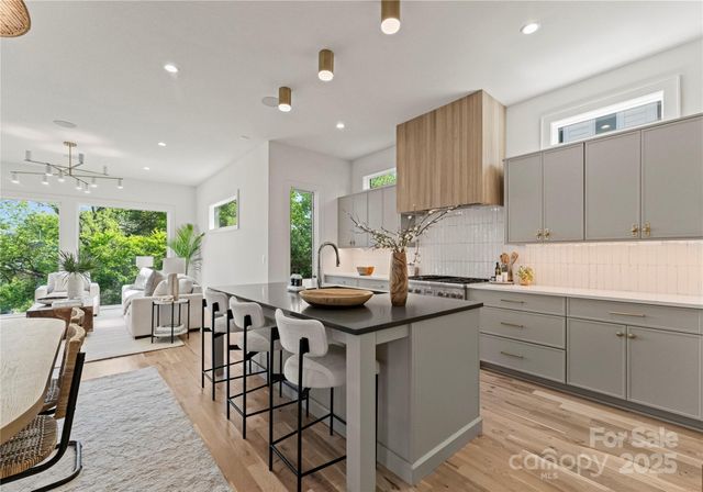 721 Charles Avenue, Charlotte, NC 28205