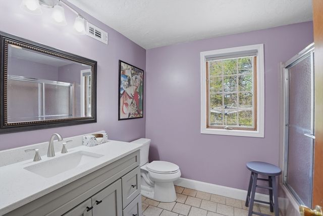 353 Marshall Street, Paxton, MA 01612