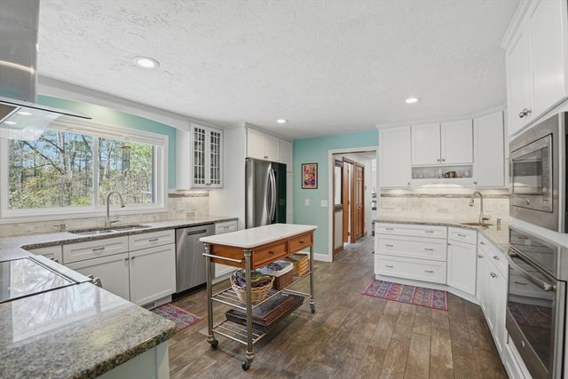 353 Marshall Street, Paxton, MA 01612