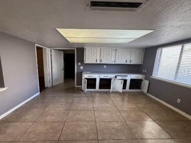 7700 Acapulco Road, Fort Worth, TX 76112