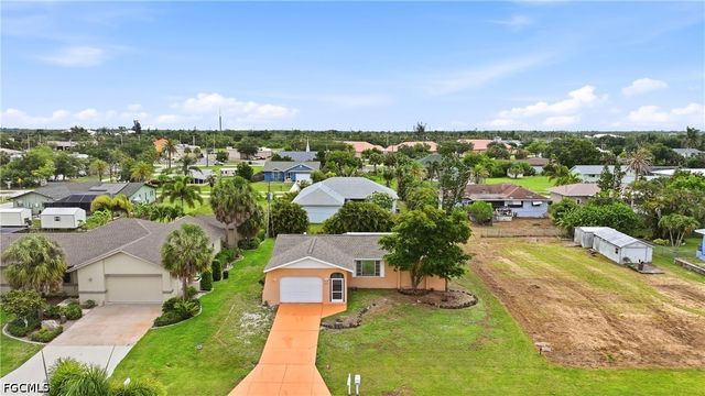 2620 Wisteria PL, Punta Gorda, FL 33950