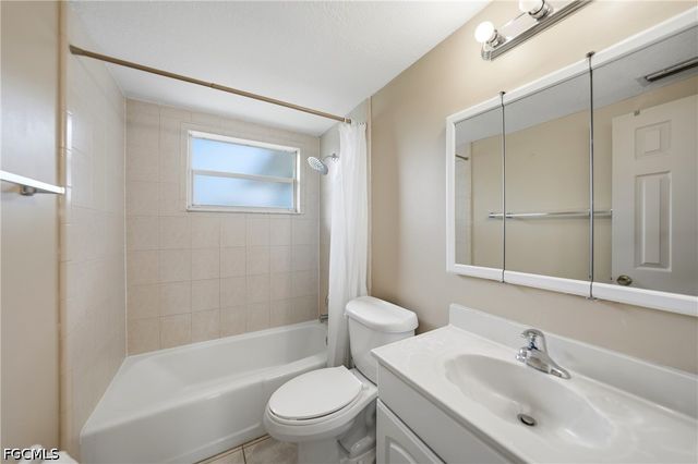 2620 Wisteria PL, Punta Gorda, FL 33950