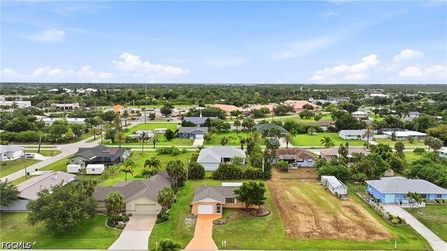 2620 Wisteria PL, Punta Gorda, FL 33950
