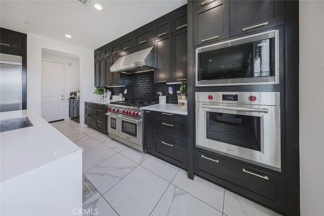 19032 Carranza Lane, Saugus, CA 91350