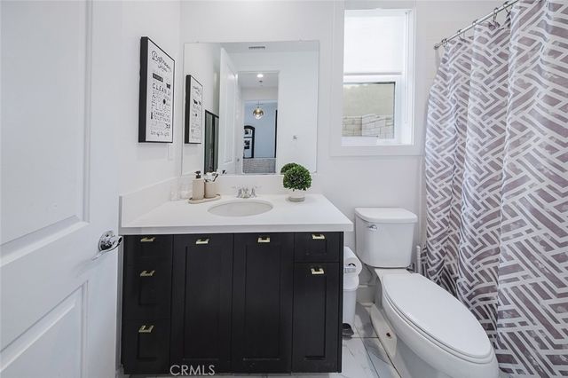 19032 Carranza Lane, Saugus, CA 91350