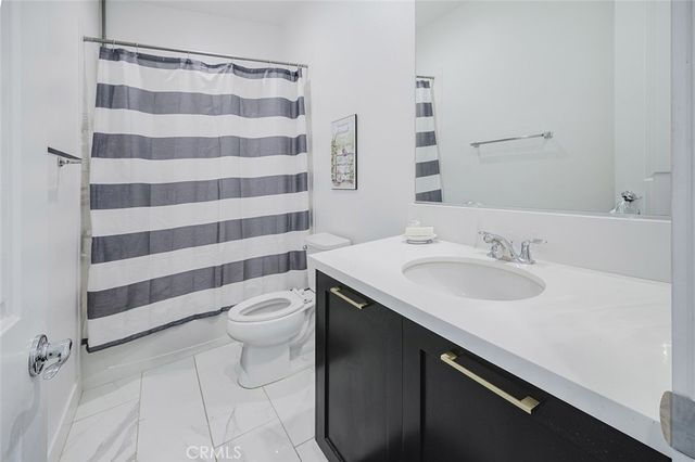 19032 Carranza Lane, Saugus, CA 91350