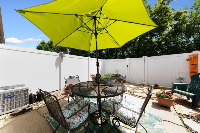 13 Queens Creek, Union Twp, OH 45103
