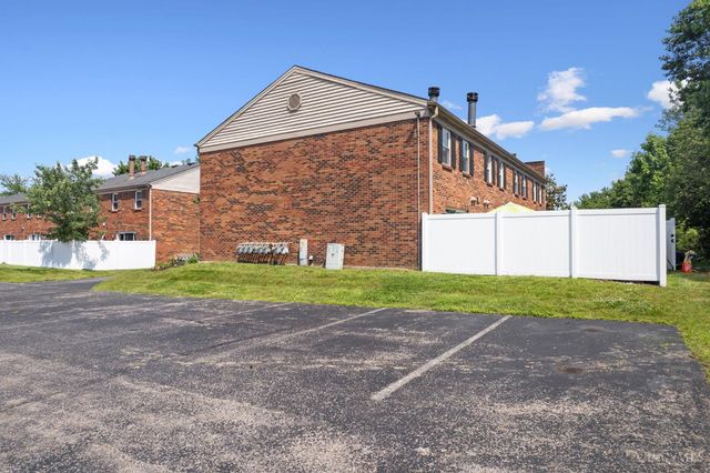 13 Queens Creek, Union Twp, OH 45103