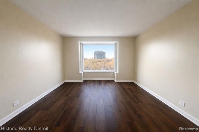 1300 E Lafayette Street 611, Detroit, MI 48207