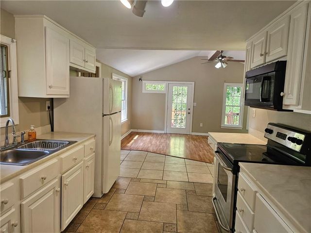 1795 Falcon Creek Trail, Cumming, GA 30041