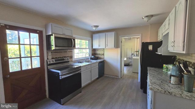 185 SOMERSET DR, Willingboro, NJ 08046