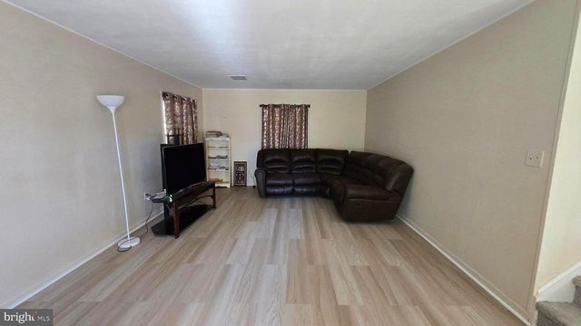 185 SOMERSET DR, Willingboro, NJ 08046