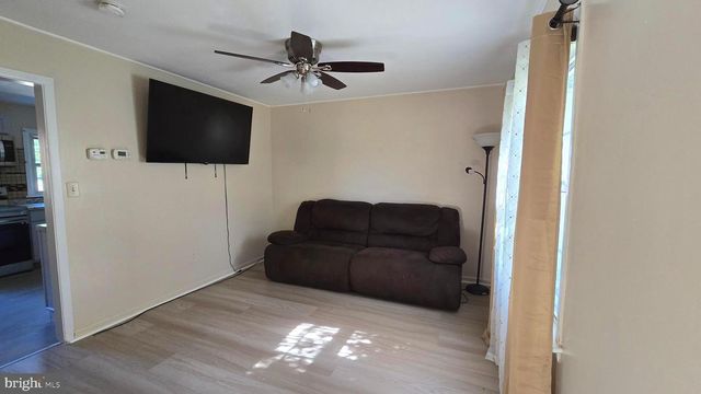 185 SOMERSET DR, Willingboro, NJ 08046
