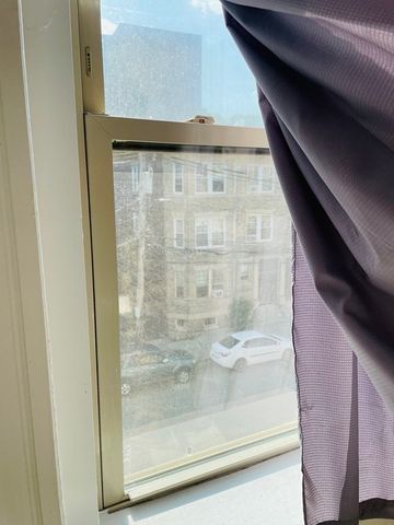 1677 Commonwealth Ave 12, Boston, MA 02135